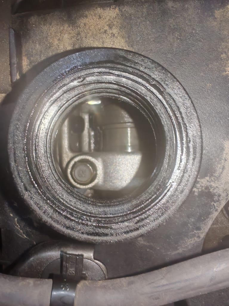 Engine + AT Hyundai D4CB used in Sharjah — photo 3