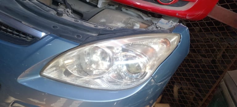 Nose cut Hyundai i30 used in Sharjah — photo 2