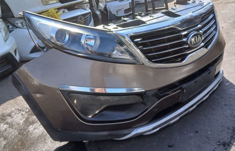 Nose cut Kia Sportage used in Sharjah — photo 2