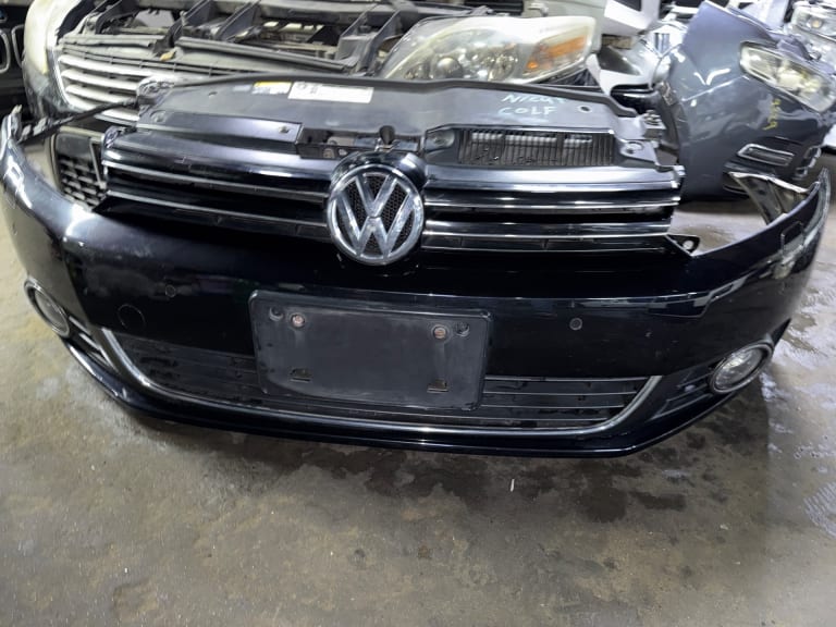 Nose cut Volkswagen Golf 6