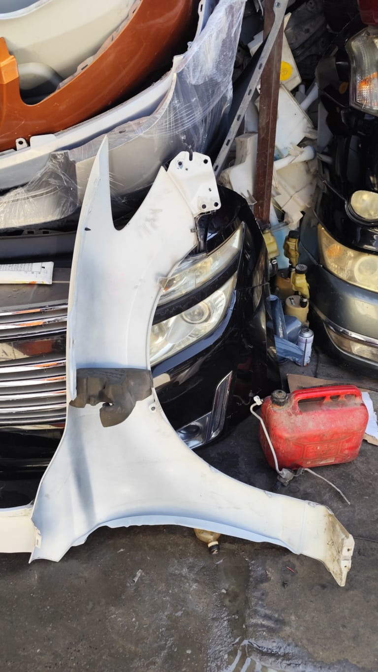 Fender Mazda Atenza used in Sharjah — photo 2