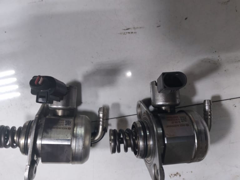 Volkswagen High-Pressure Fuel Pump (HPFP) x3 Available — Price Per 1 Unit