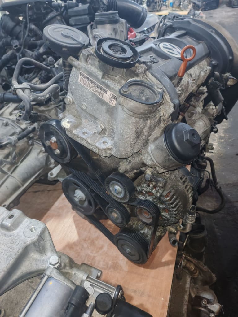 Engine + AT Volkswagen BTS used in Sharjah — photo 5