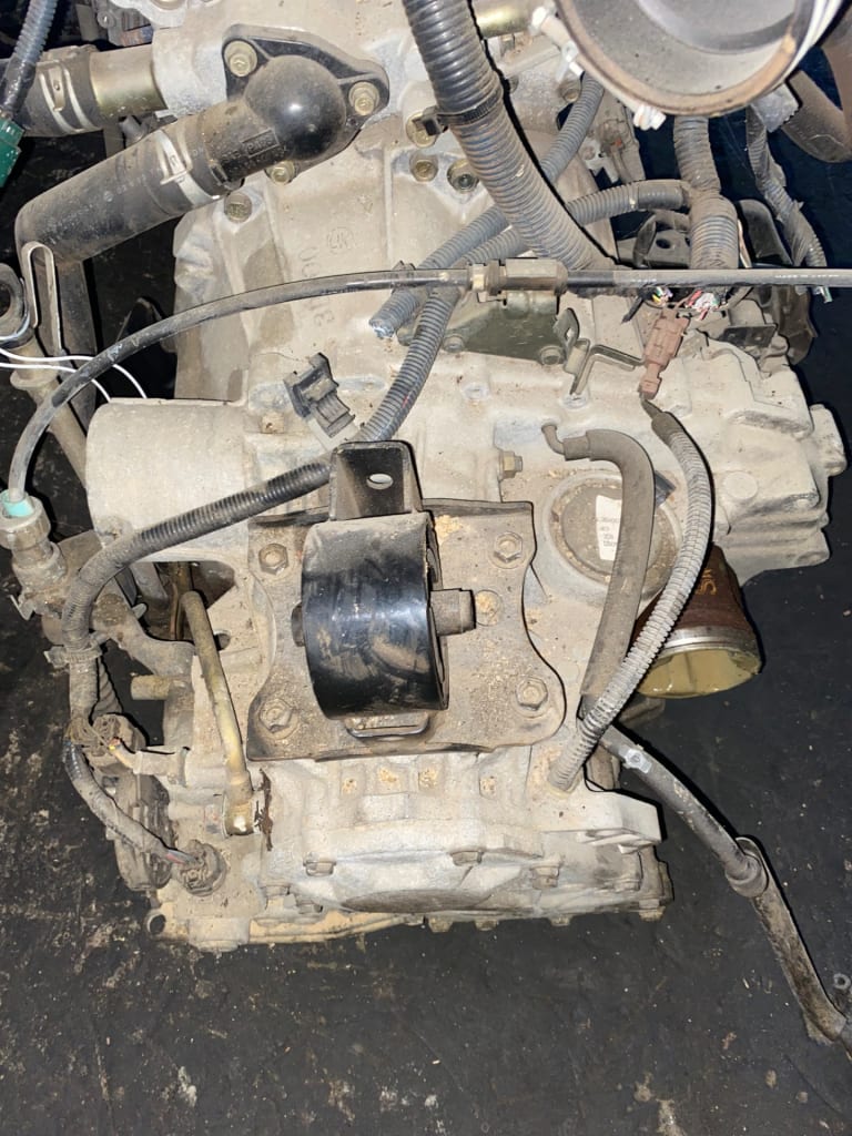 Engine Nissan QG18 used in Sharjah — photo 5