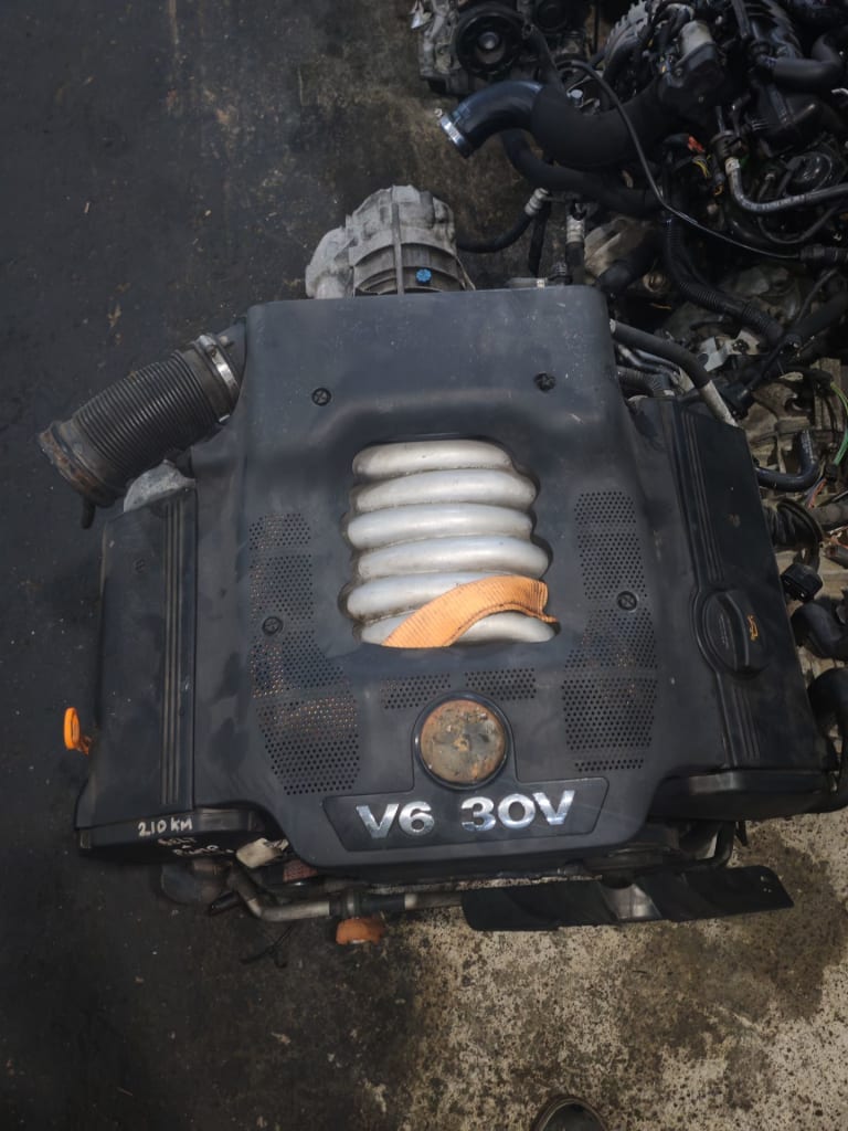 Engine + AT Audi BBG 5HP19 used in Sharjah — photo 2