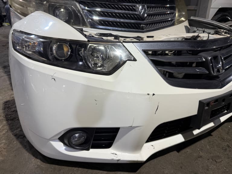 Honda Accord Ноускат (ксенон)