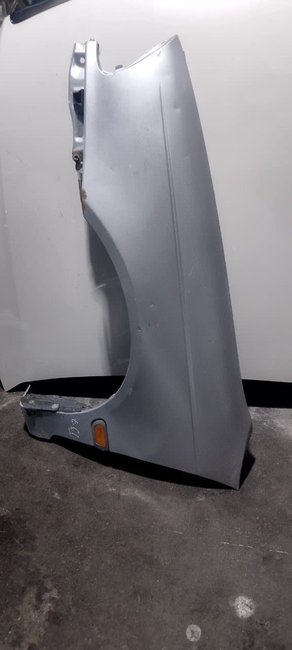 Fender Toyota Caldina used in Sharjah — photo 3