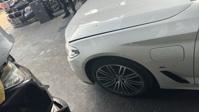Half cut BMW used in Sharjah — photo 2