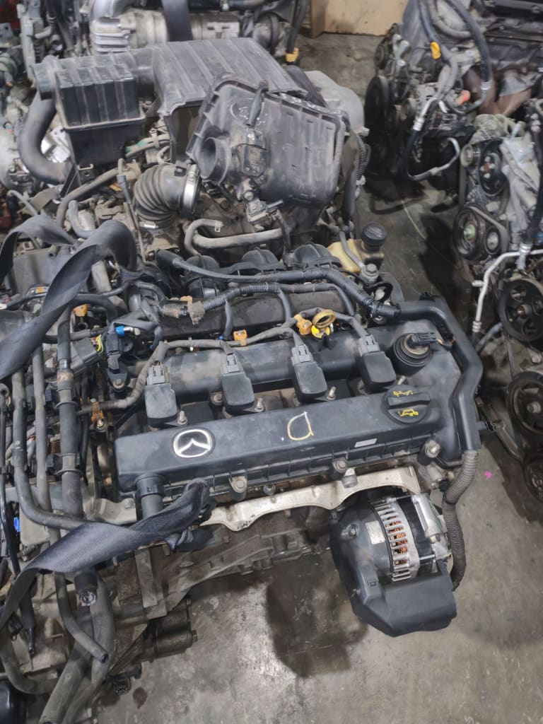 Mazda ДВС АКПП LF Компресор с боку