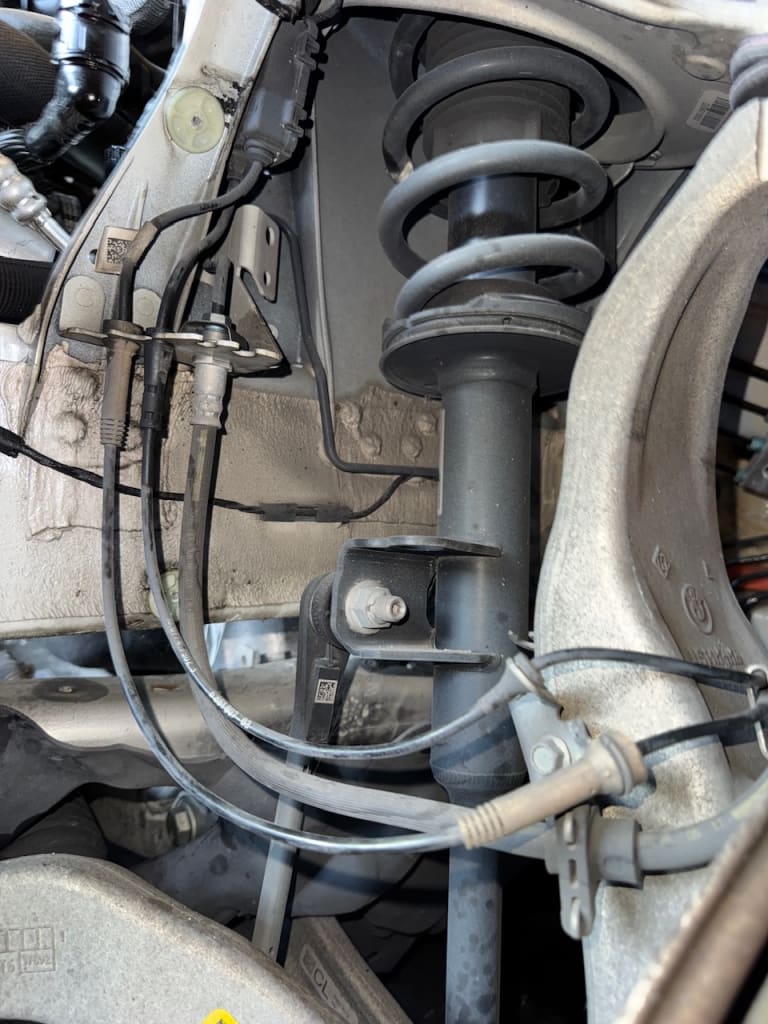 Suspension BMW used in Sharjah — photo 10