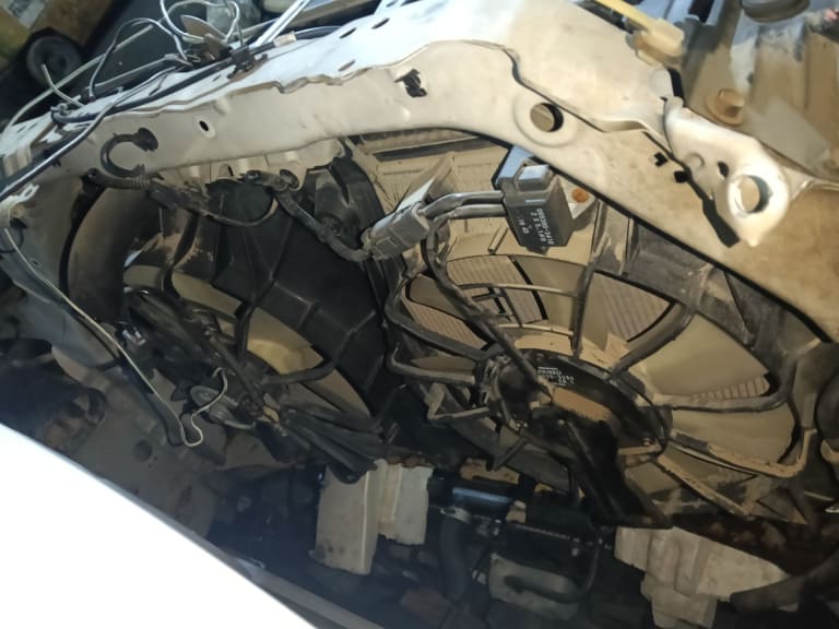 Nose cut Honda CR-V used in Sharjah — photo 6