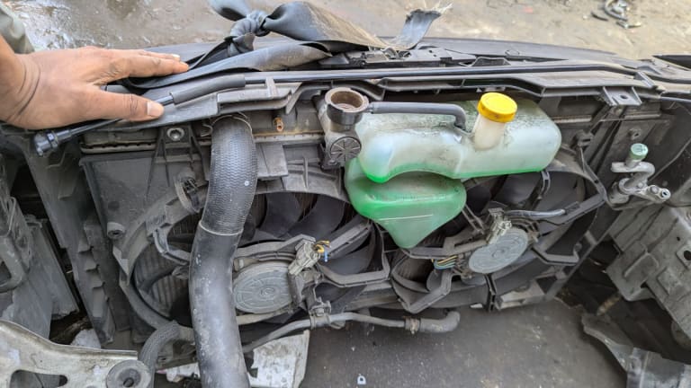 Nose cut Mazda 6 used in Sharjah — photo 4