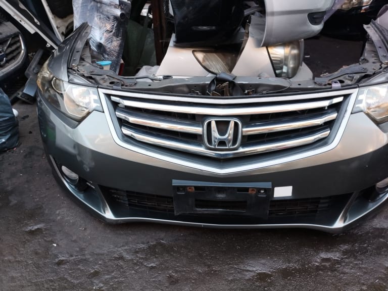 Nose cut Honda Accord used in Sharjah — photo 2
