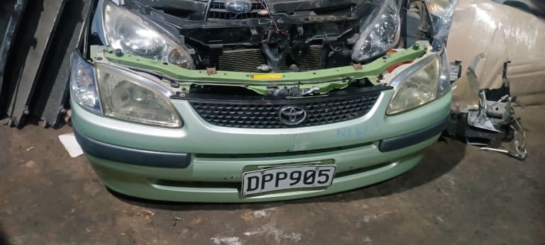 Nose cut Toyota Corolla Spacio