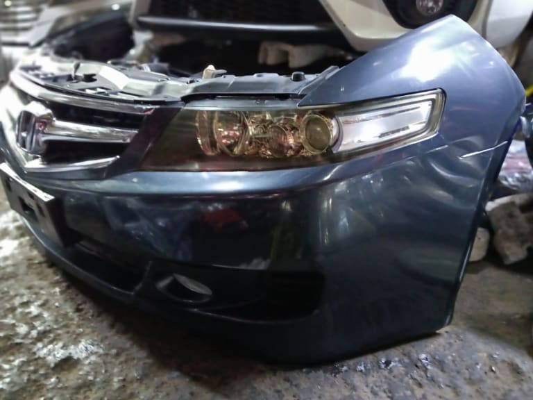 Nose cut Honda Accord used in Sharjah — photo 2
