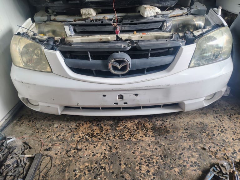 Nose cut Mazda Tribute