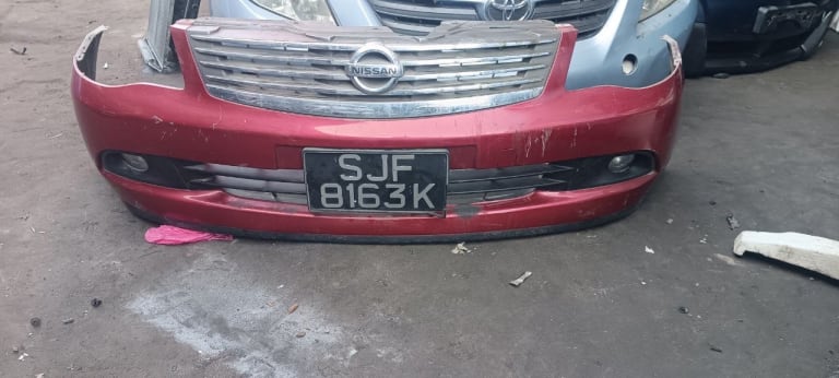 Bumper + Grille Nissan Sylphy