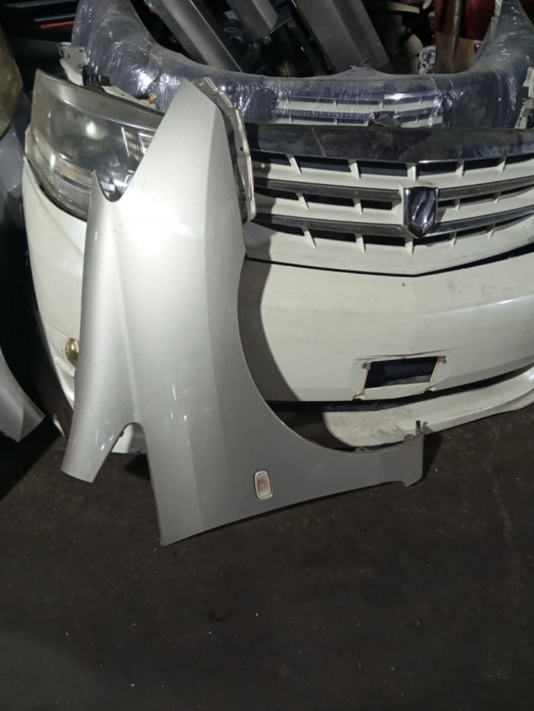 Fender Toyota Corolla Spacio used in Sharjah — photo 4