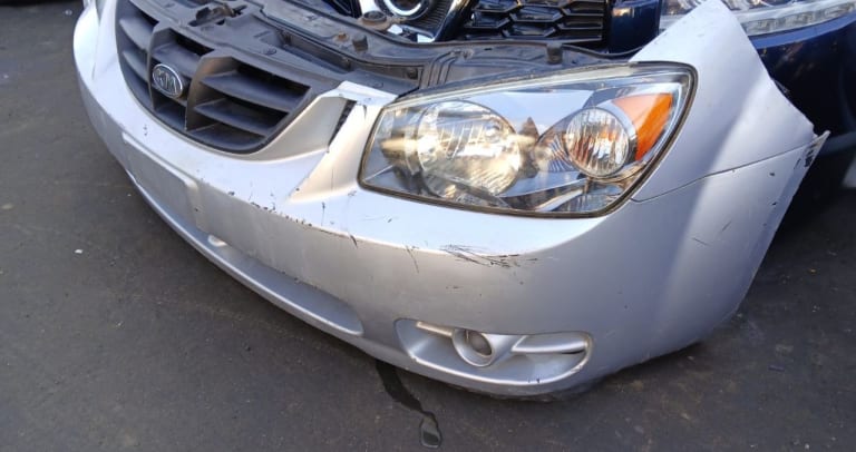 Nose cut Kia Cerato used in Sharjah — photo 2