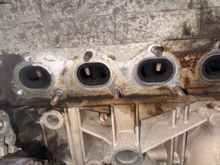 Engine + AT Volkswagen BTS used in Sharjah — photo 4