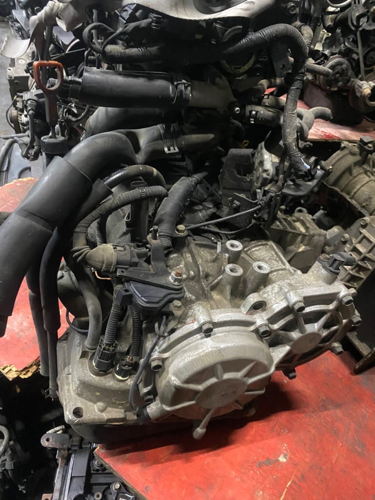 Engine + AT Hyundai G4ED used in Sharjah — photo 3