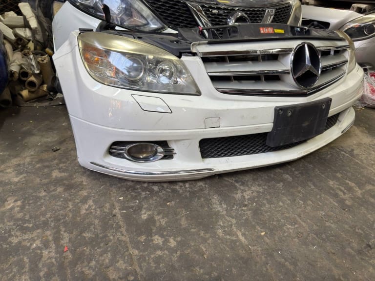 Nose cut + Headlights + Tail lights Mercedes-Benz C-Class used in Sharjah — photo 2