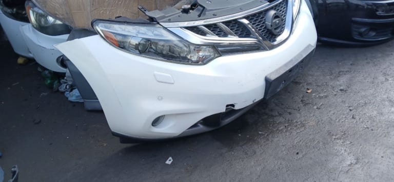 Nose cut Nissan Murano used in Sharjah — photo 2