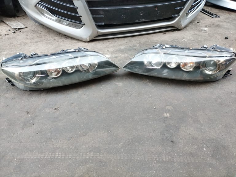 Headlights Mazda 6