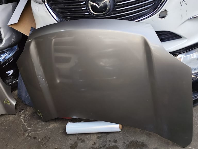 Hood Nissan X-Trail used in Sharjah — photo 2