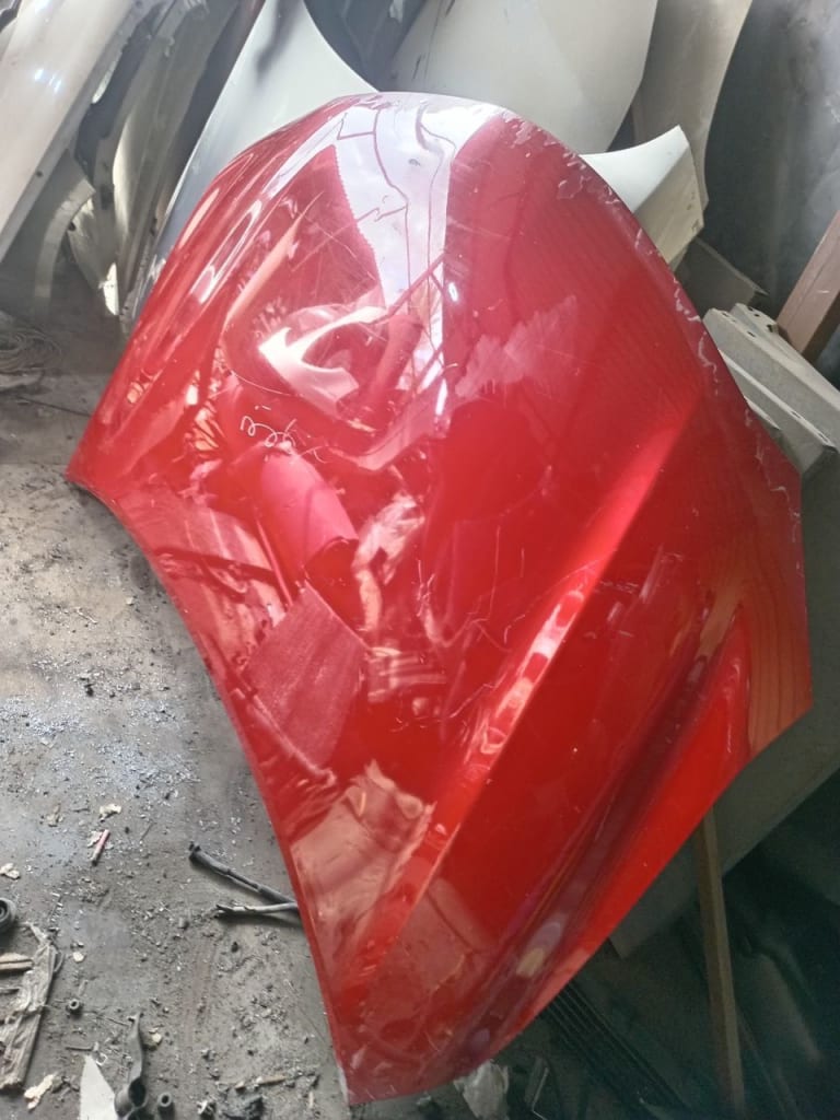 Hood Toyota Camry used in Sharjah — photo 2