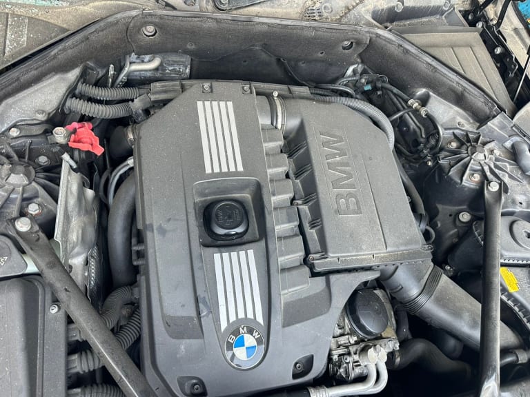 Engine BMW N54B30A used in Sharjah — photo 2