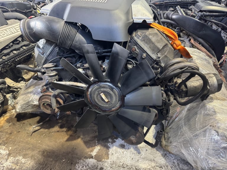 Engine + AT BMW M62B44 E53 used in Sharjah — photo 2