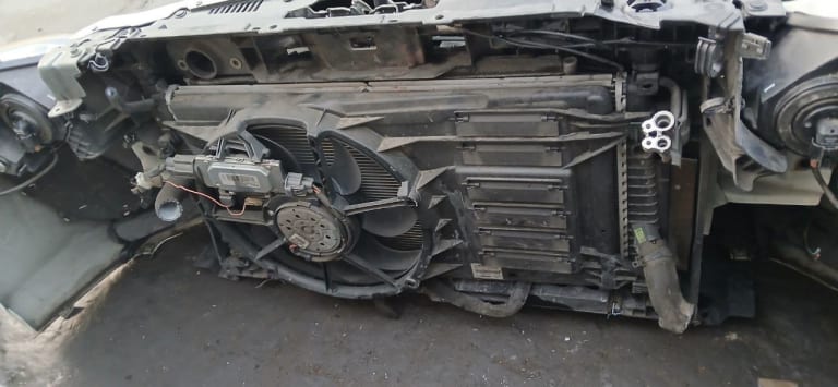 Nose cut Mazda 3 used in Sharjah — photo 6