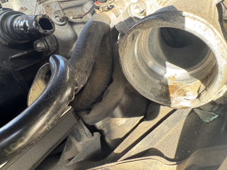 Engine + AT Mercedes-Benz 642.940 used in Sharjah — photo 5