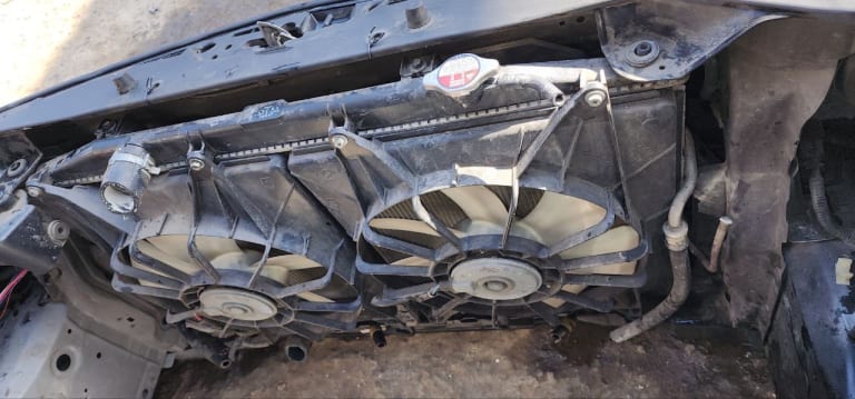 Nose cut Honda Accord used in Sharjah — photo 7