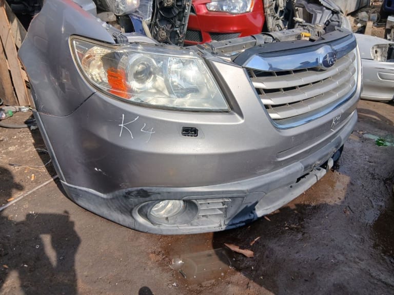 Nose cut Subaru Tribeca used in Sharjah — photo 2