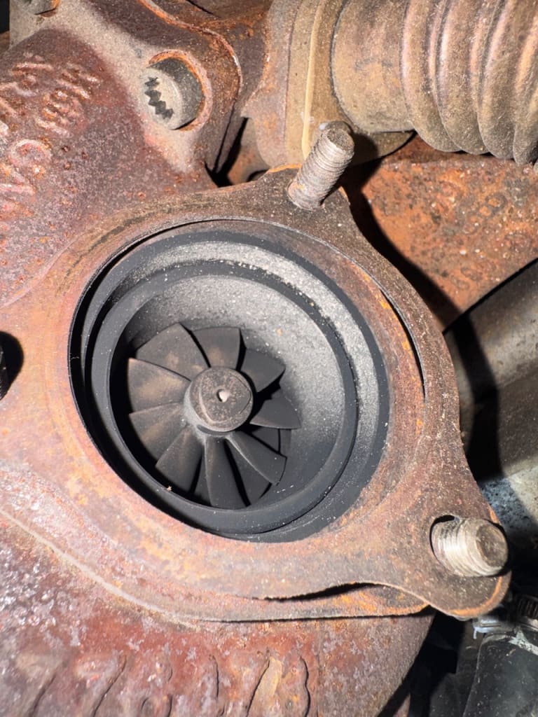Engine Audi CAS used in Sharjah — photo 2