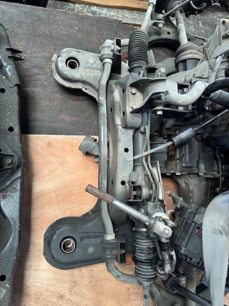 Suspension + Differential Hyundai Tucson used in Sharjah — photo 2
