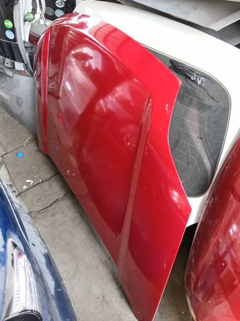 Hood Nissan X-Trail used in Sharjah — photo 2