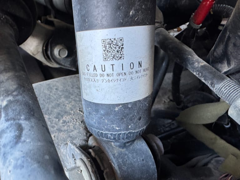 Suspension Infiniti used in Sharjah — photo 2