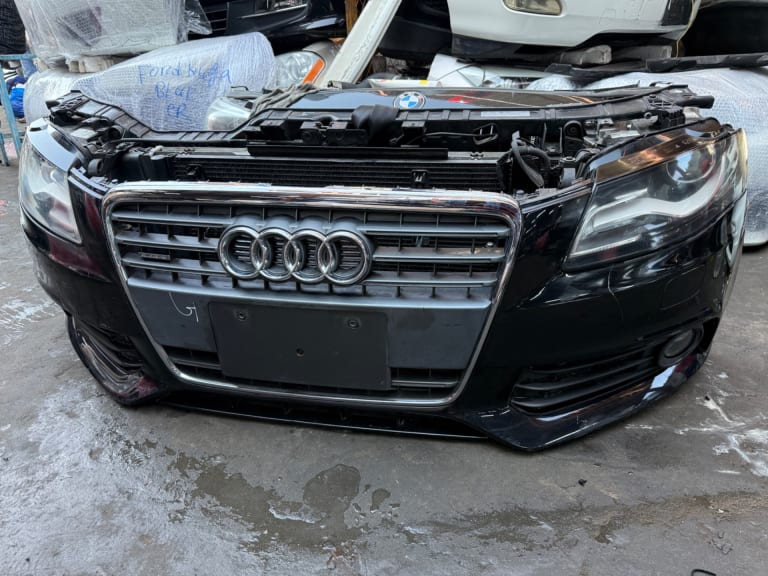 Audi A4 Ноускат 