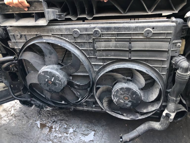 Nose cut Volkswagen Tiguan used in Sharjah — photo 5
