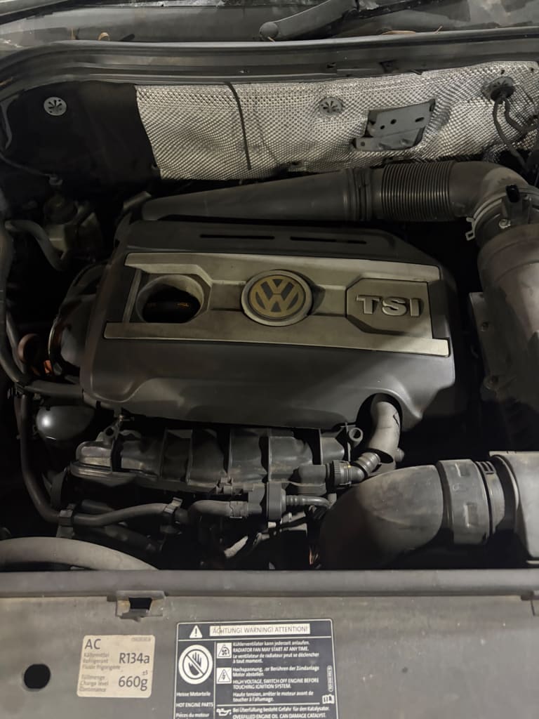 Engine + AT Volkswagen CAW used in Sharjah — photo 2