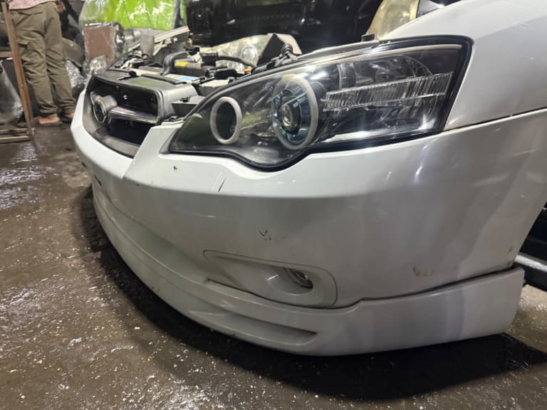Nose cut Subaru Legacy used in Sharjah — photo 2