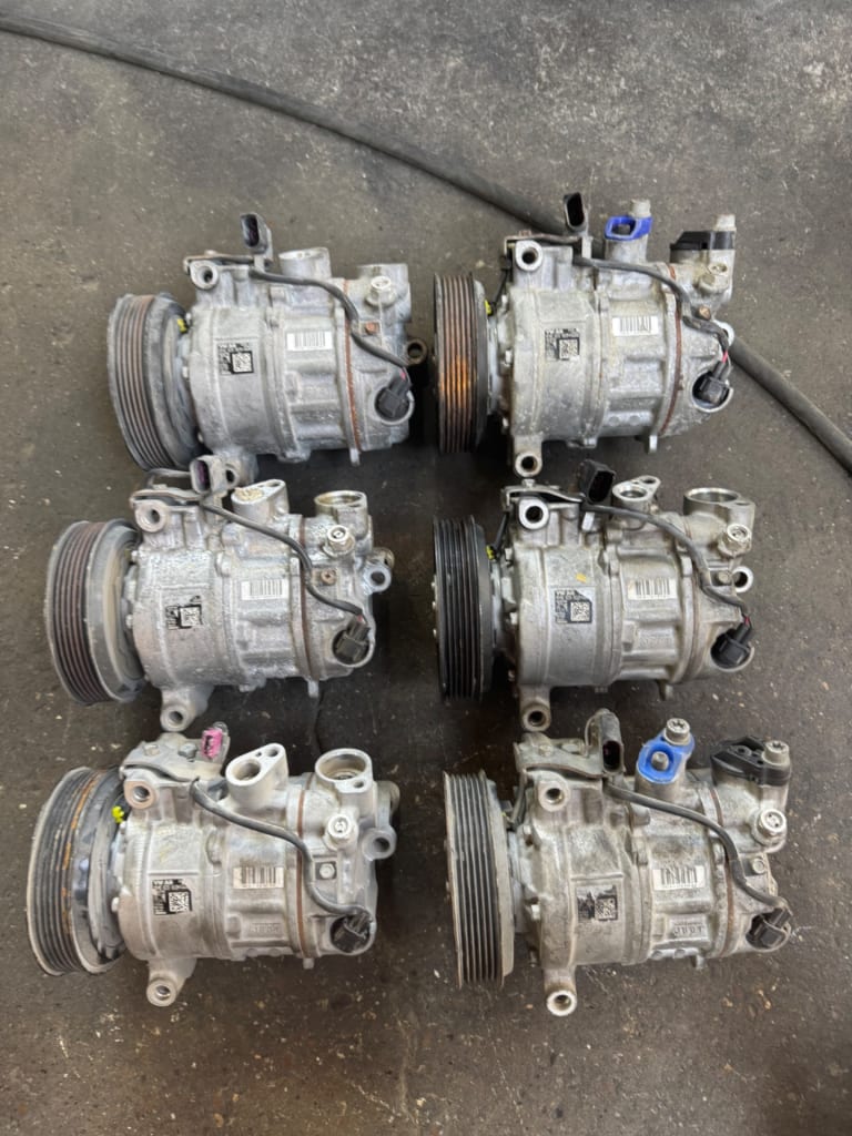 AC compressor Audi Q7 4M0820803M