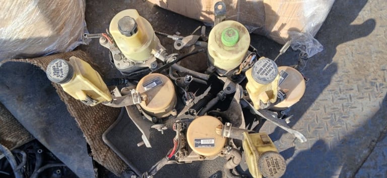 Power steering Mazda used in Sharjah — photo 7