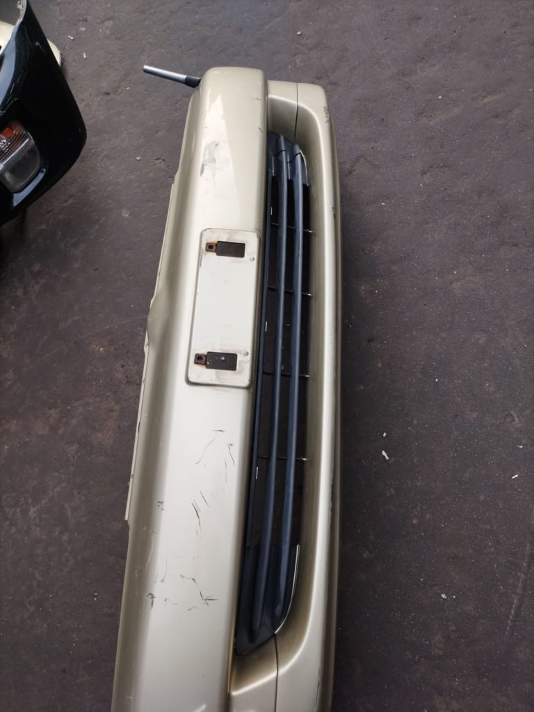 Bumper Toyota Platz
