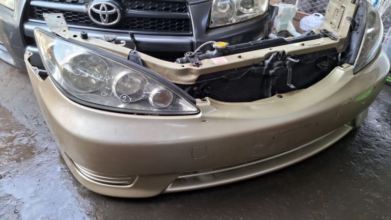 Nose cut Toyota Camry used in Sharjah — photo 2
