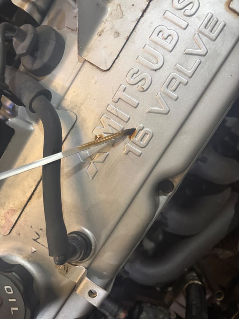 Engine + MT Mitsubishi 4G93 used in Sharjah — photo 5