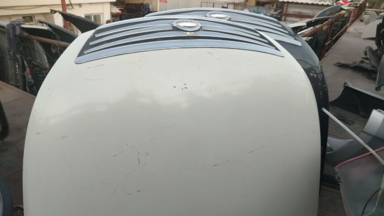 Nissan Teana Капот 